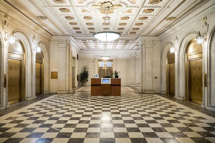 Bridgestreet At The Leader Building Aparthotel Cleveland Exterior foto